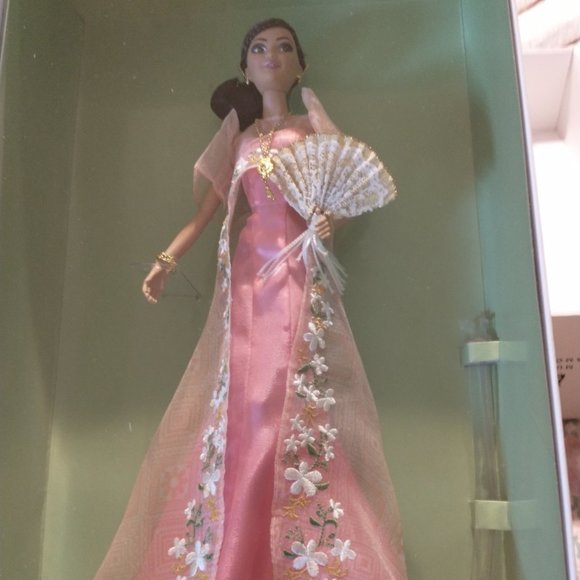 Gold Label Barbie "Mutya" Limited edition - Picture 1 of 5